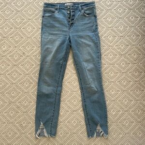 Women’s Abercrombie distressed High Rise Super Skinny Ankle jeans, size 28